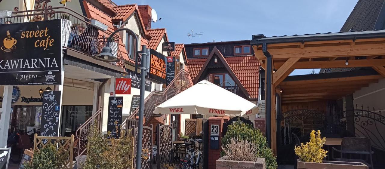 Pokoje Goscinne Lidia Łeba Exteriör bild